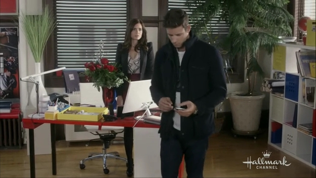 VampireDiariesWorld-dot-org_BestChristmasPartyEver3502.jpg VampireDiariesWorld-dot-org_BestChristmasPartyEver3502.jpg