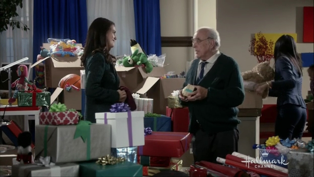 VampireDiariesWorld-dot-org_BestChristmasPartyEver4052.jpg VampireDiariesWorld-dot-org_BestChristmasPartyEver4052.jpg