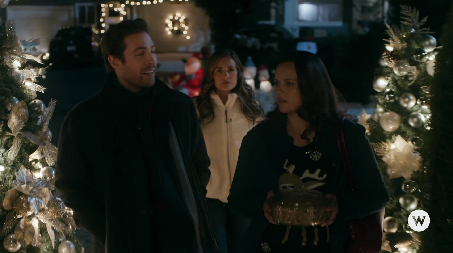 VampireDiariesWorld-dot-nl_TheChristmadPromise1463.jpg