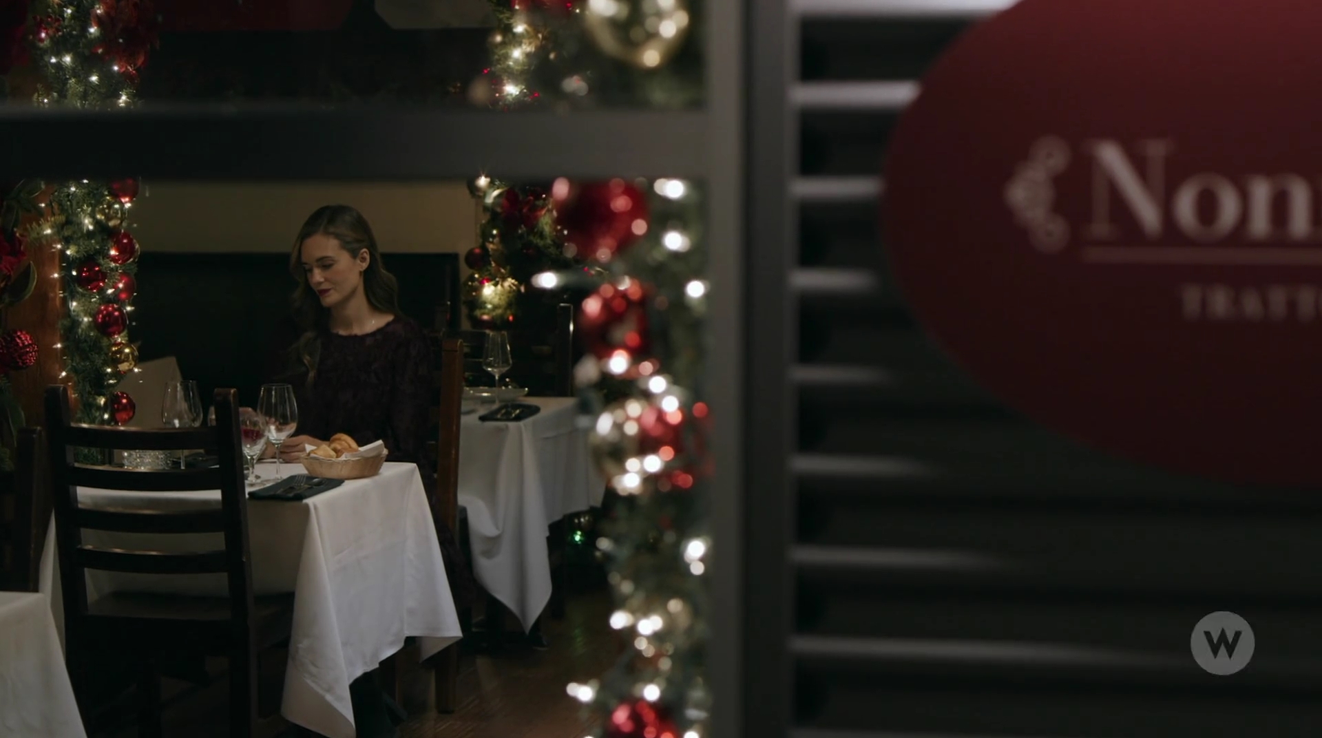 VampireDiariesWorld-dot-nl_TheChristmadPromise4028.jpg