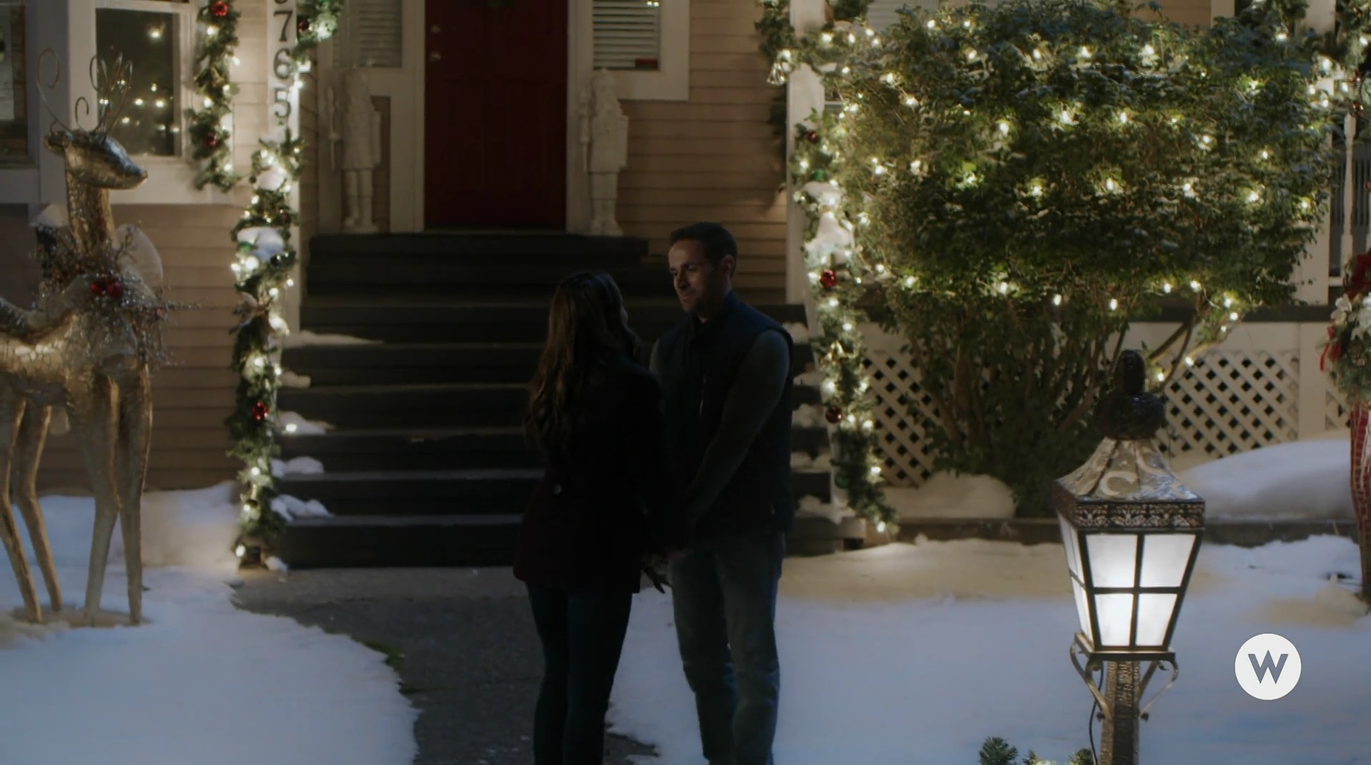 VampireDiariesWorld-dot-nl_TheChristmadPromise4958.jpg