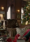 vampirediariesworld-dot-nl_TwasTheNightBeforeChristmas2435.jpg