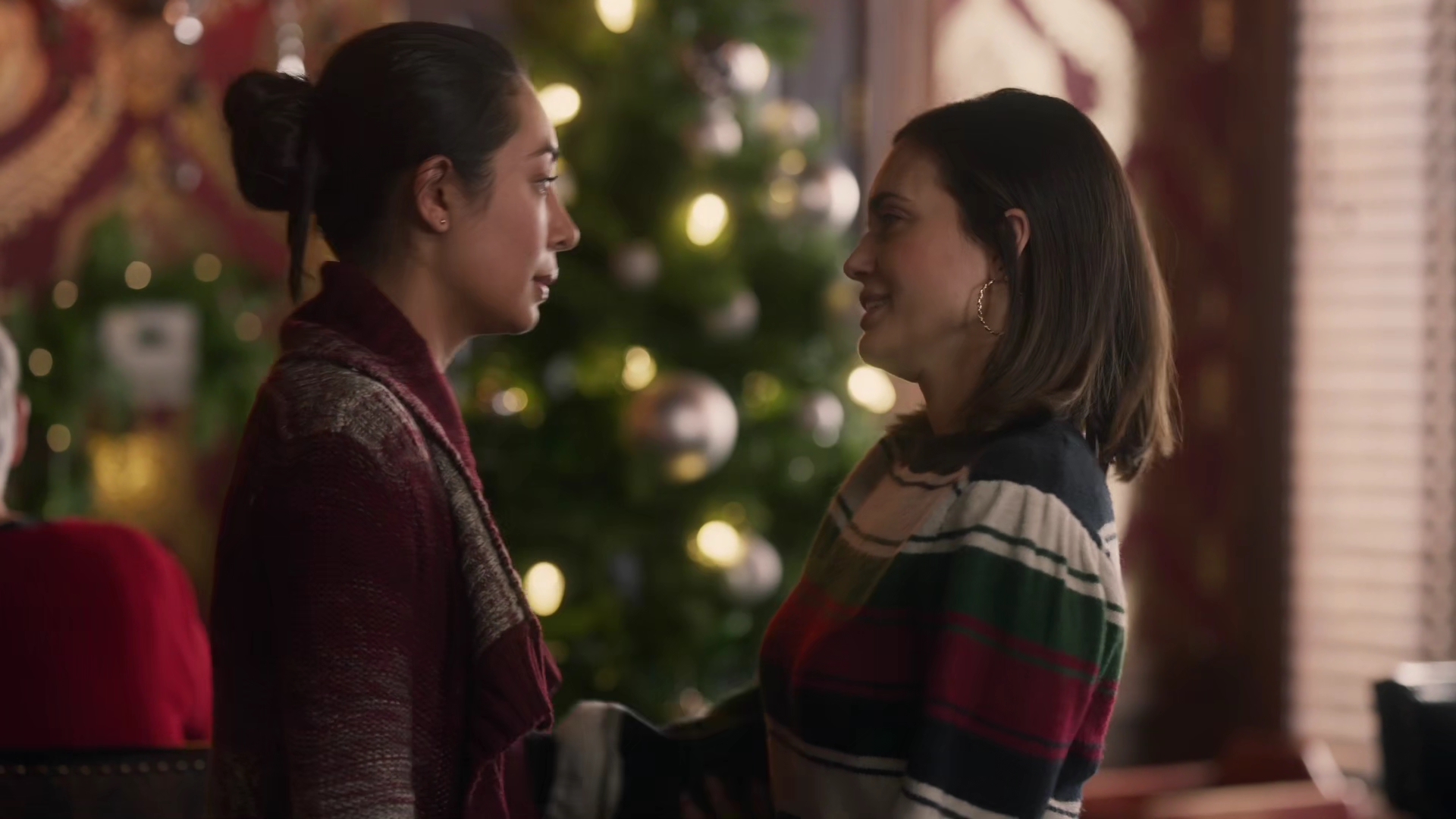 vampirediariesworld-dot-nl_TwasTheNightBeforeChristmas0654.jpg vampirediariesworld-dot-nl_TwasTheNightBeforeChristmas0654.jpg