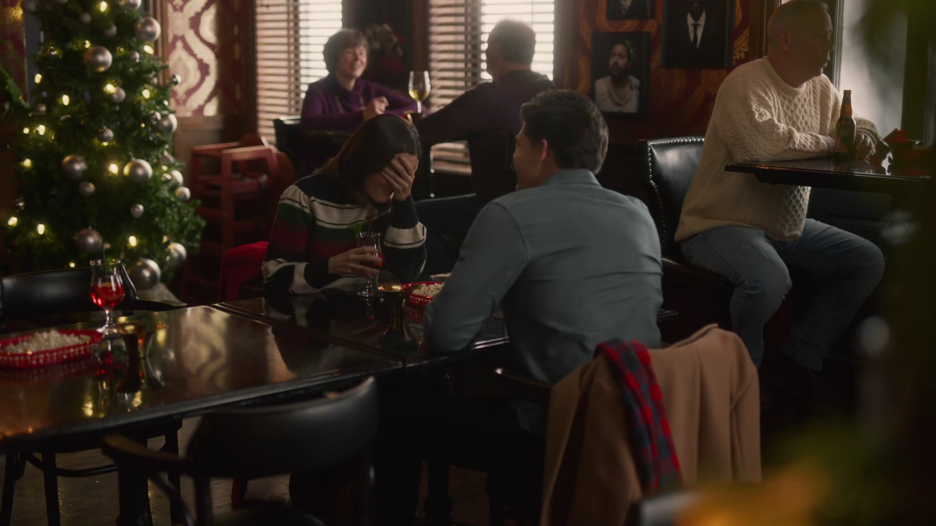 vampirediariesworld-dot-nl_TwasTheNightBeforeChristmas0670.jpg vampirediariesworld-dot-nl_TwasTheNightBeforeChristmas0670.jpg