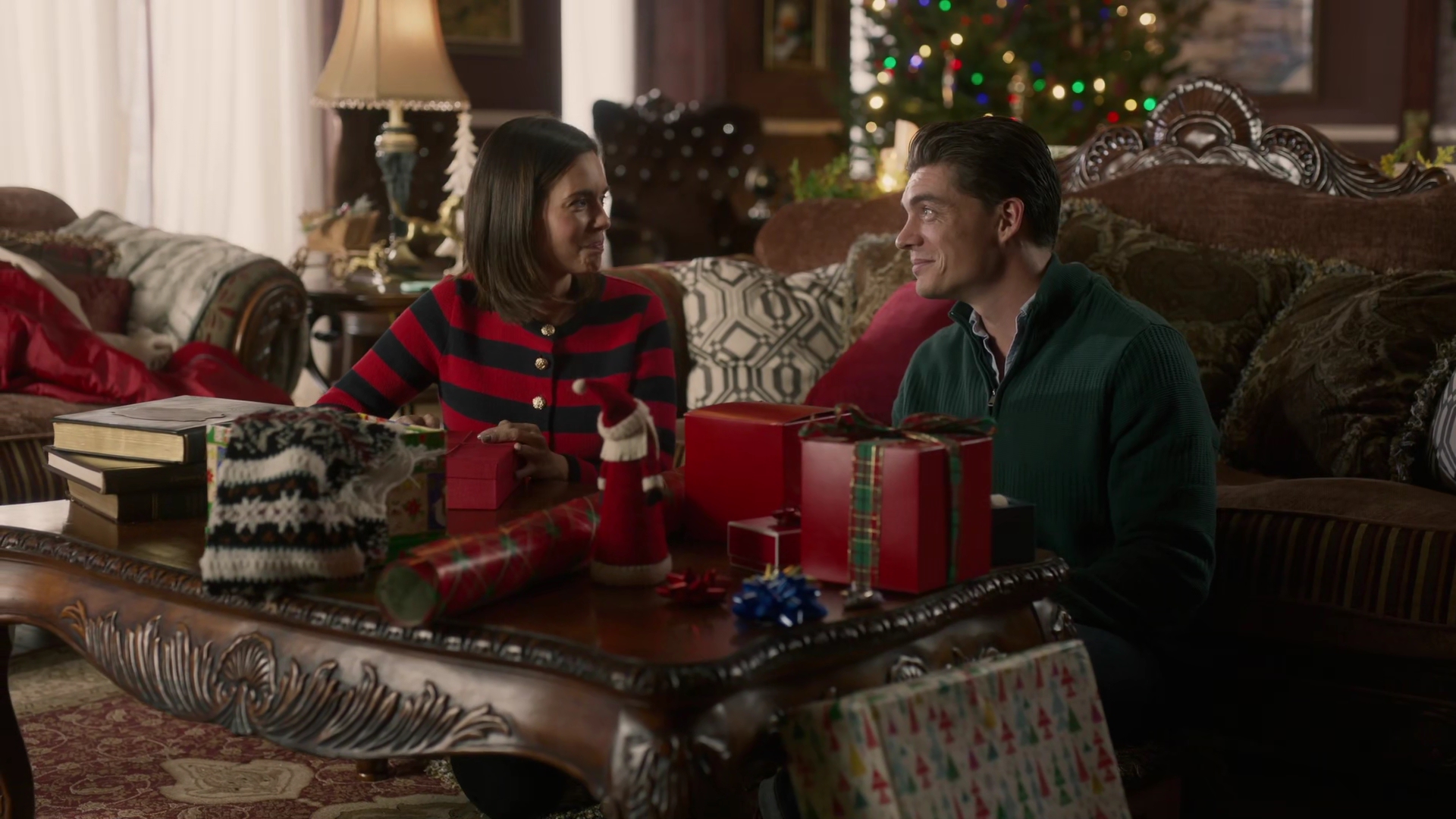 vampirediariesworld-dot-nl_TwasTheNightBeforeChristmas2548.jpg