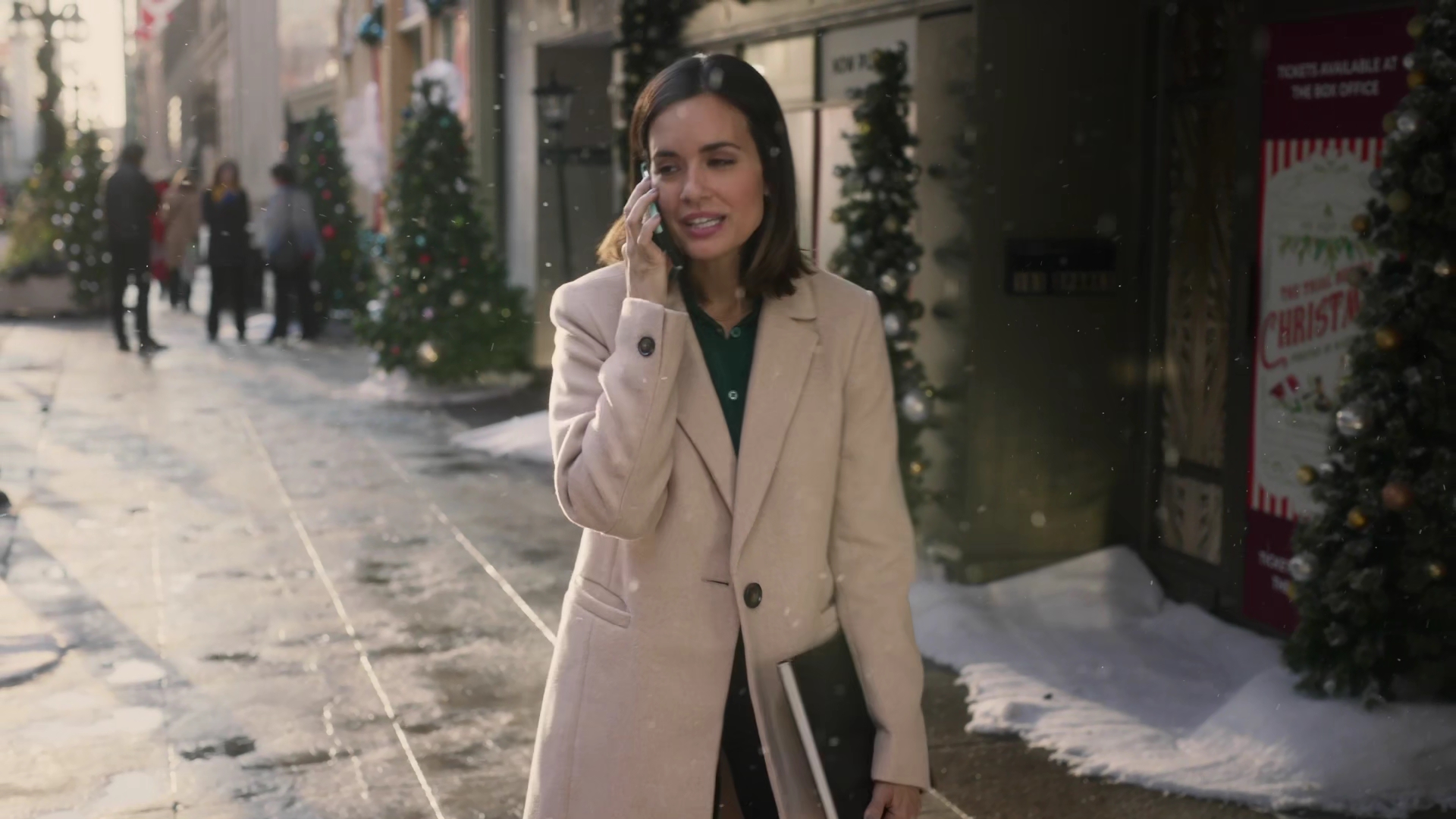 vampirediariesworld-dot-nl_TwasTheNightBeforeChristmas2579.jpg