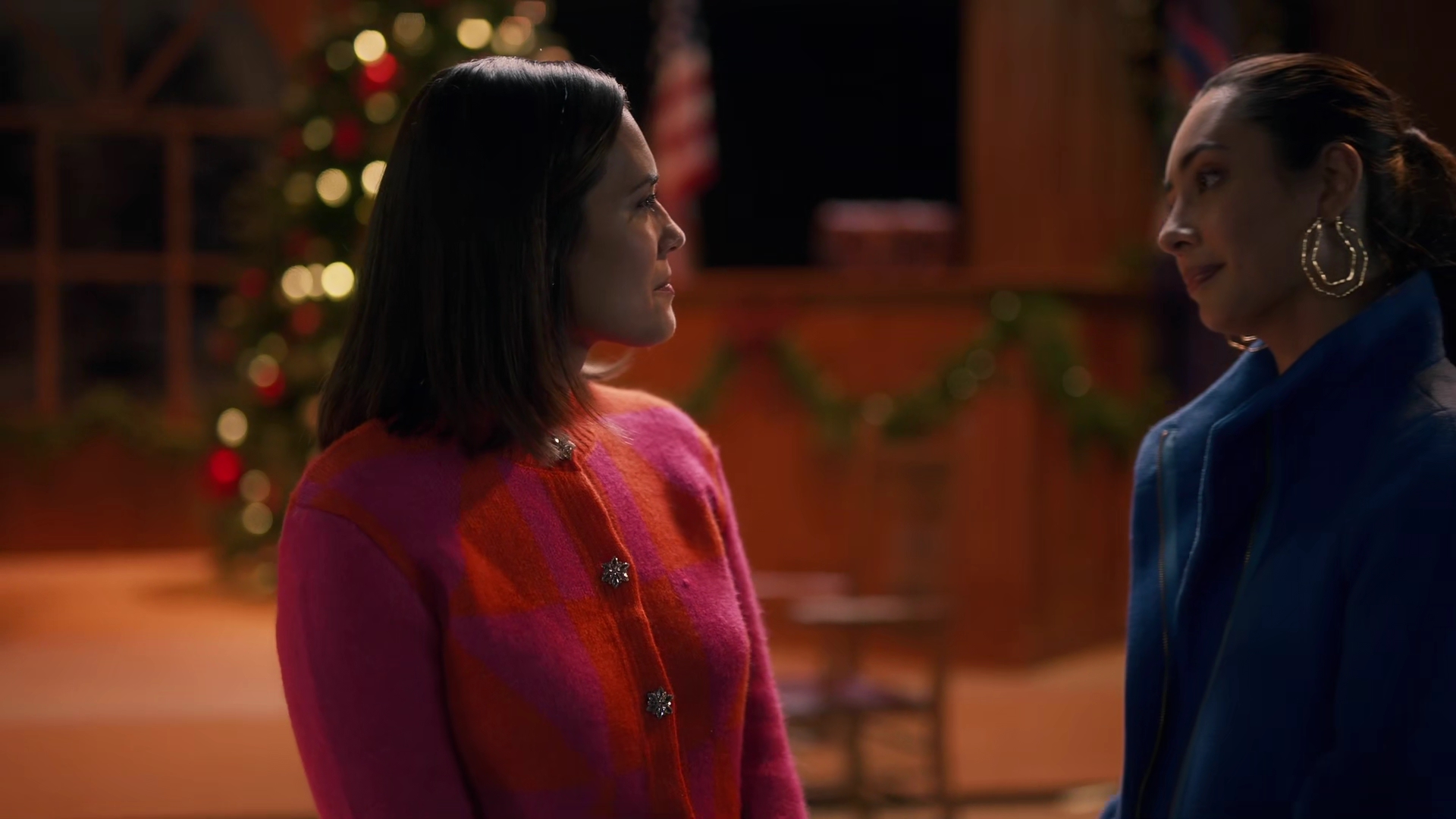 vampirediariesworld-dot-nl_TwasTheNightBeforeChristmas4011.jpg