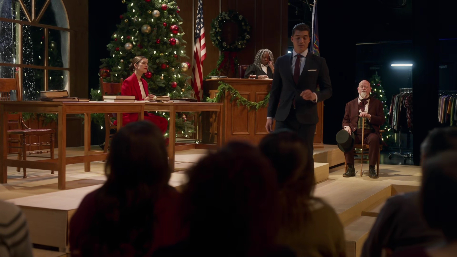 vampirediariesworld-dot-nl_TwasTheNightBeforeChristmas4515.jpg