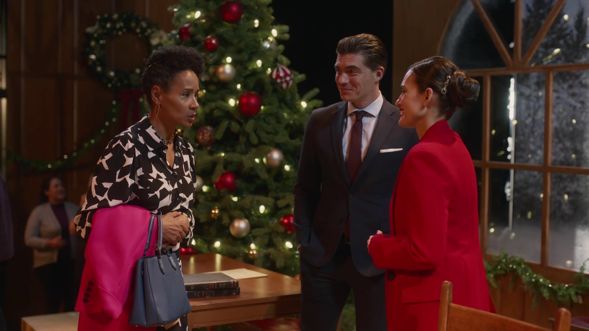 vampirediariesworld-dot-nl_TwasTheNightBeforeChristmas4768.jpg