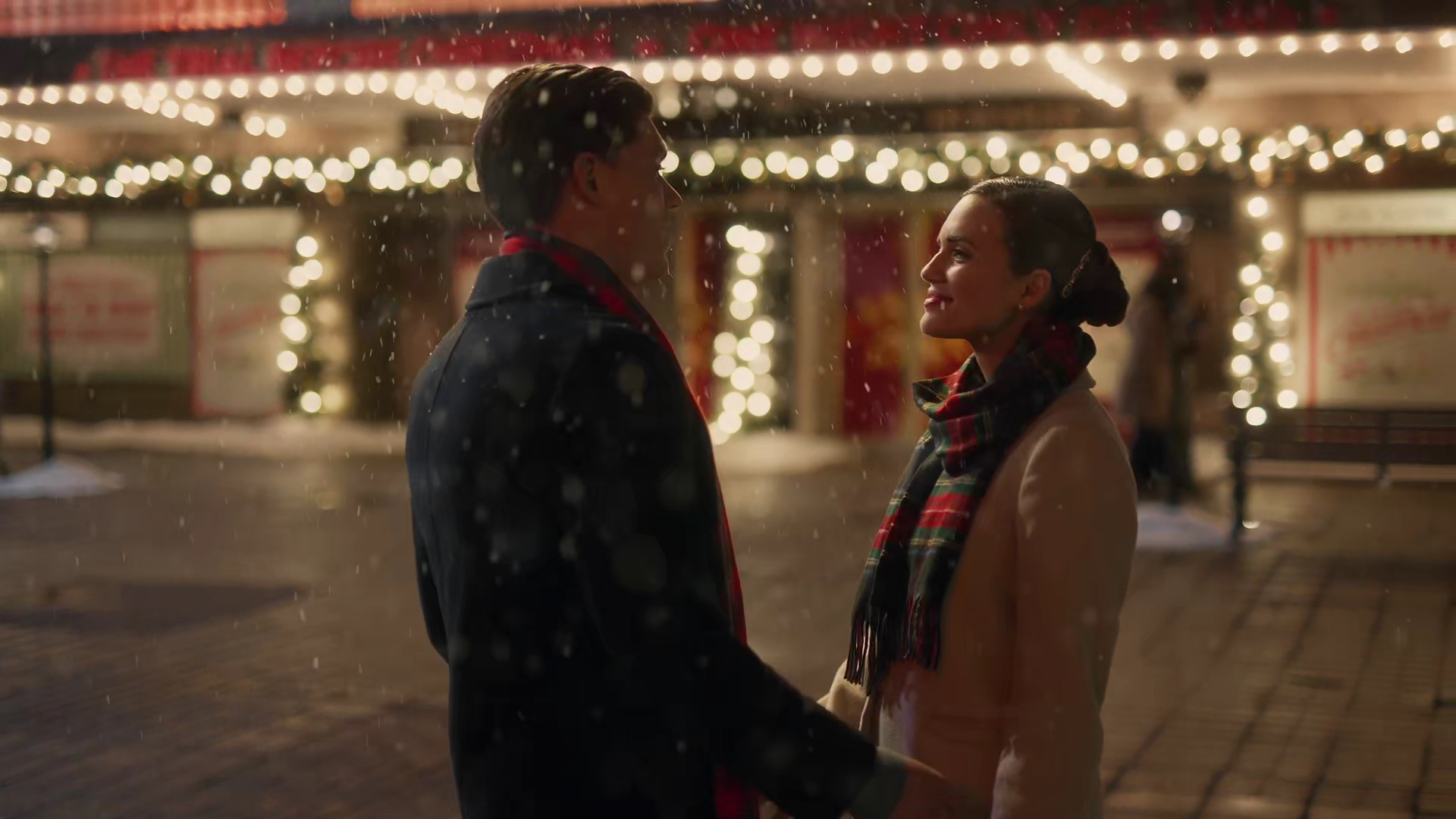 vampirediariesworld-dot-nl_TwasTheNightBeforeChristmas4936.jpg