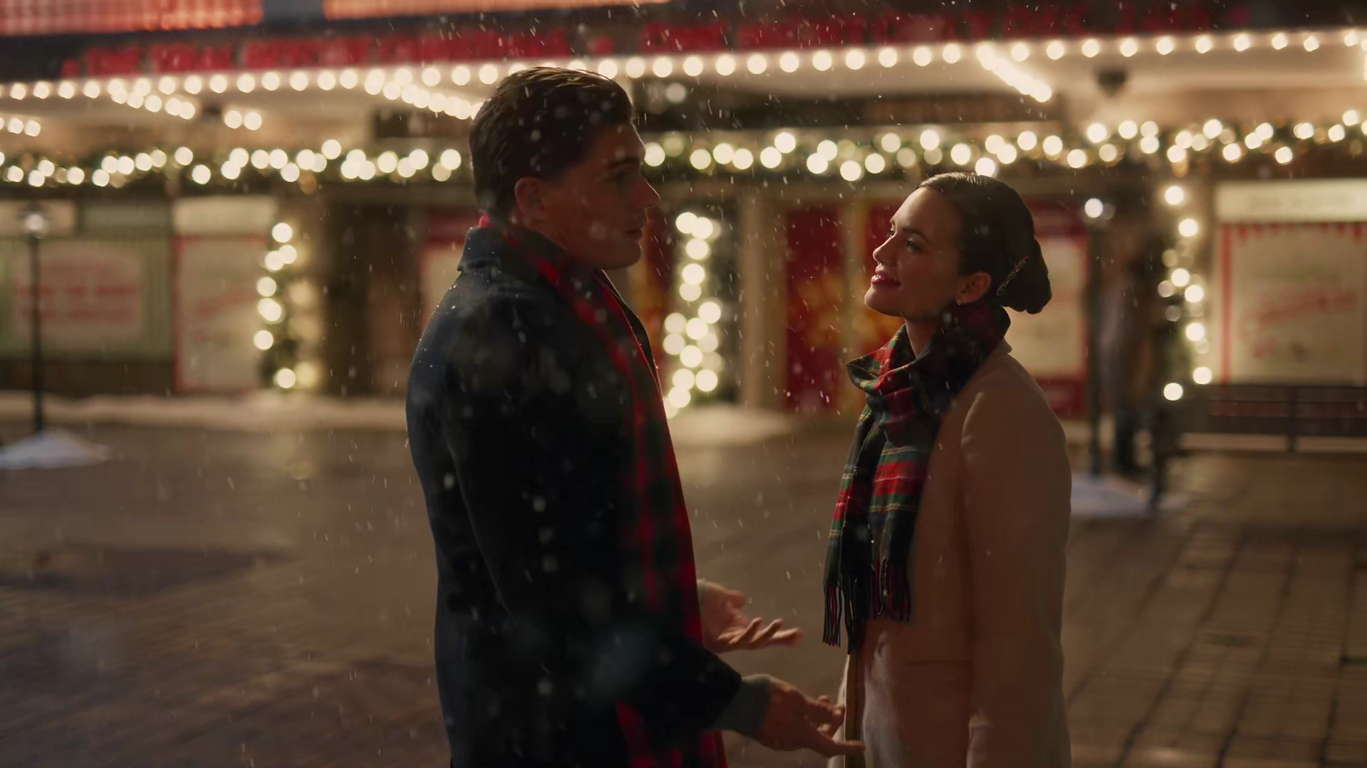 vampirediariesworld-dot-nl_TwasTheNightBeforeChristmas4937.jpg