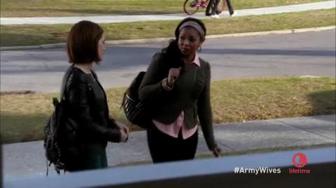 VampireDiariesWorld-dot-org_ArmyWives7x04-0180.jpg