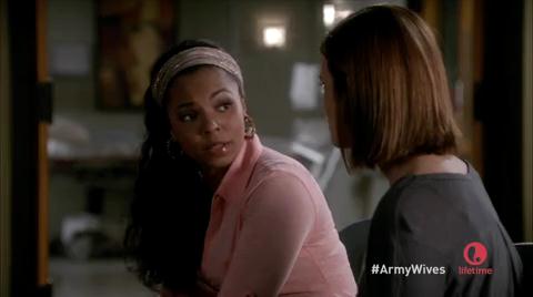 VampireDiariesWorld-dot-org_ArmyWives7x04-1405.jpg
