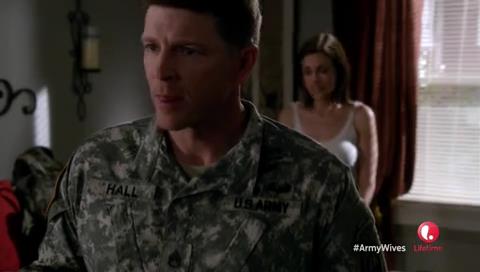 VampireDiariesWorld-dot-org_ArmyWives-S07E06-0612.jpg