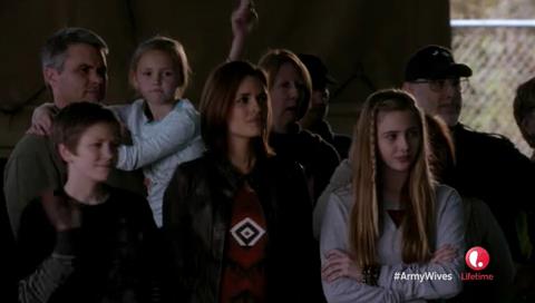 VampireDiariesWorld-dot-org_ArmyWives-S07E06-2356.jpg VampireDiariesWorld-dot-org_ArmyWives-S07E06-2356.jpg