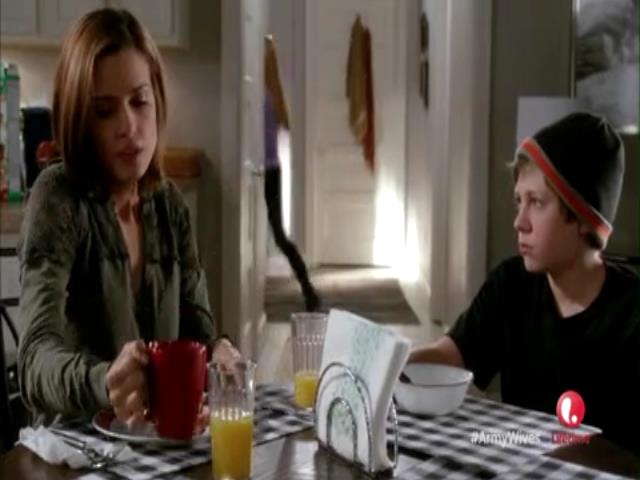 VampireDiariesWorld-dot-org_ArmyWives-S07E07-0282.jpg