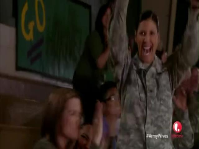 VampireDiariesWorld-dot-org_ArmyWives-S07E07-0466.jpg VampireDiariesWorld-dot-org_ArmyWives-S07E07-0466.jpg