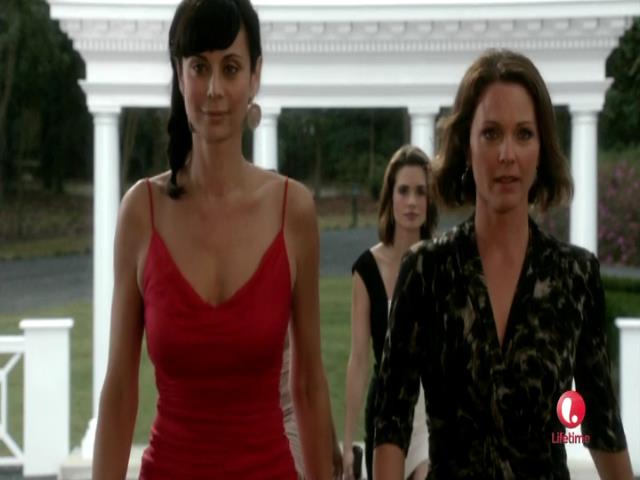 VampireDiariesWorld-dot-org_ArmyWives-S07E08-1527.jpg