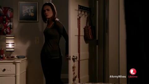 VampireDiariesWorld-dot-org_ArmyWives7x10-0561.jpg