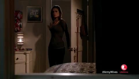 VampireDiariesWorld-dot-org_ArmyWives7x10-0564.jpg