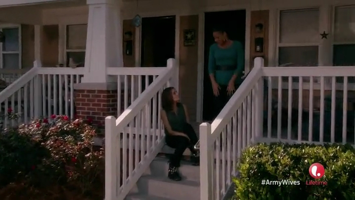 VampireDiariesWorld-dot-org_ArmyWivesS07E12-0794.jpg