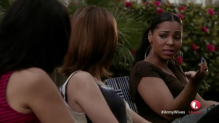 VampireDiariesWorld-dot-org_ArmyWivesS07E13-0264.jpg