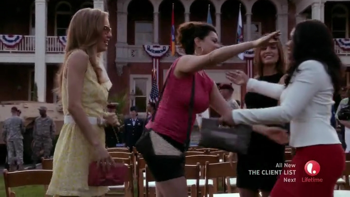 VampireDiariesWorld-dot-org_ArmyWivesS07E13-1821.jpg