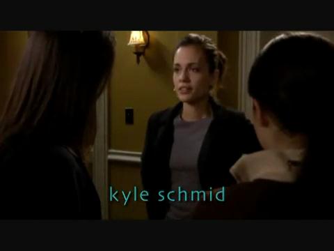 VampireDiariesWorld-dot-org_BeautifulPeople1x08-0208.jpg
