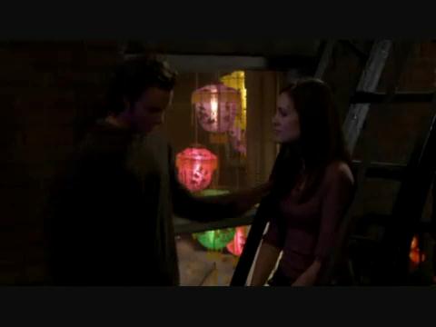 VampireDiariesWorld-dot-org_BeautifulPeople1x08-2002.jpg