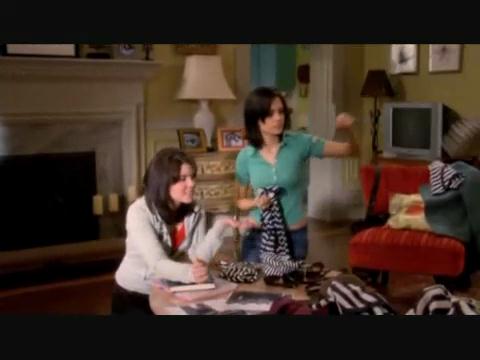 VampireDiariesWorld-dot-org_BeautifulPeople1x14-0075.jpg