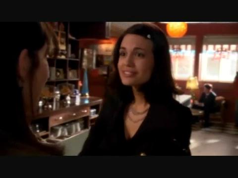 VampireDiariesWorld-dot-org_BeautifulPeople1x15-2301.jpg