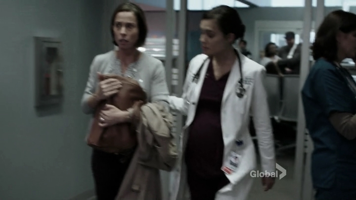 VampireDiariesWorld-dot-nl_ChigagoMed1x01-0744.jpg