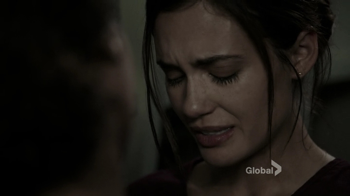 VampireDiariesWorld-dot-nl_ChigagoMed1x01-2345.jpg