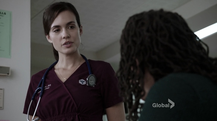 VampireDiariesWorld-dot-nl_ChigagoMed1x02-1051.jpg
