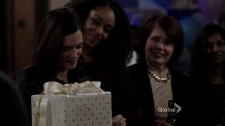 VampireDiariesWorld-dot-nl_ChigagoMed1x02-2315.jpg