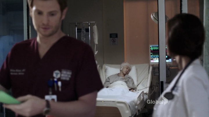 VampireDiariesWorld-dot-nl_ChigagoMed1x03-2294.jpg