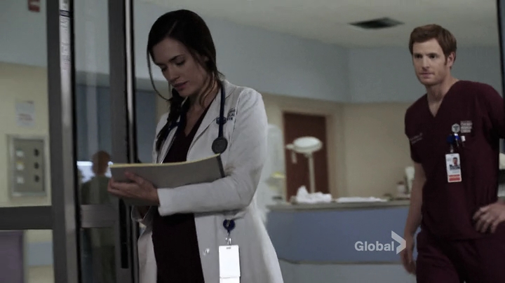 VampireDiariesWorld-dot-nl_ChigagoMed1x03-2311.jpg