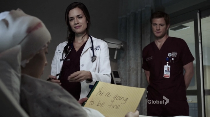 VampireDiariesWorld-dot-nl_ChigagoMed1x03-2316.jpg