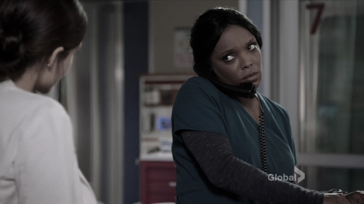 vampirediariesworld_dot_nl-ChigagoMed1x05-0305.jpg