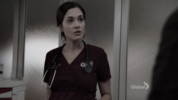 vampirediariesworld_dot_nl-ChigagoMed1x05-0926.jpg vampirediariesworld_dot_nl-ChigagoMed1x05-0926.jpg