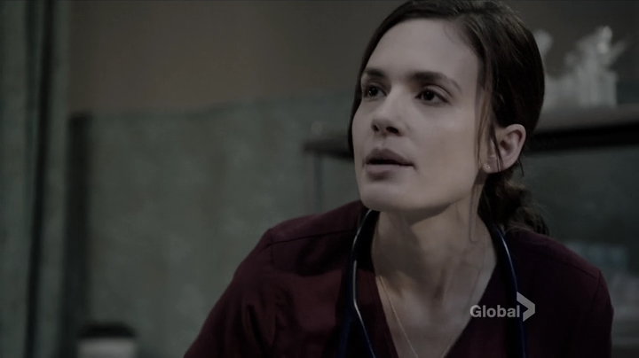 vampirediariesworld_dot_nl-ChigagoMed1x05-1781.jpg