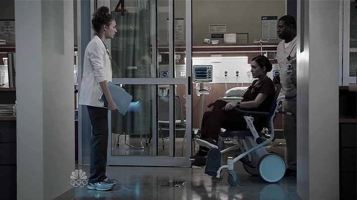 vampirediariesworld_dot_nl-ChigagoMed1x06-2412.jpg