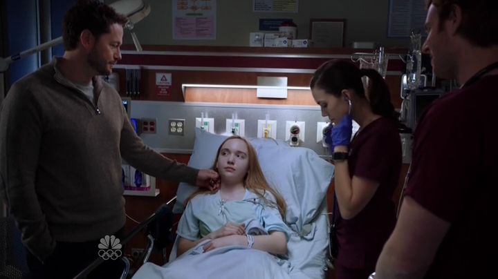 VampireDiariesWorld_dot_nl-ChigagoMed1x08-704.jpg