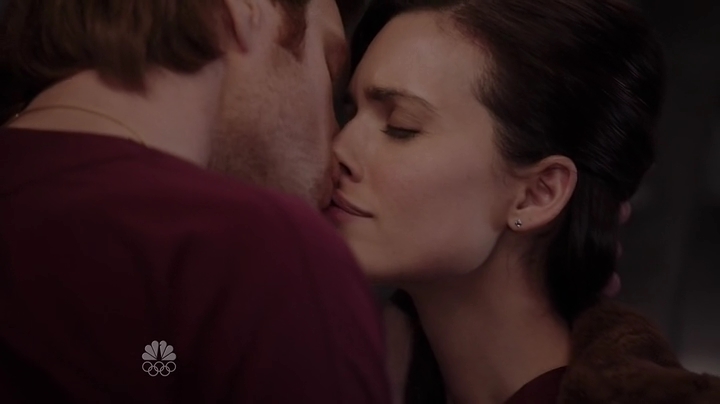 VampireDiariesWorld_dot_nl-ChigagoMed1x10-2138.jpg