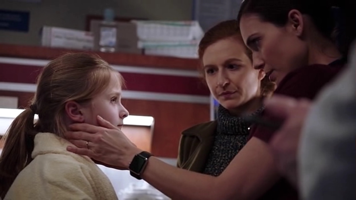 VampireDiariesWorld_dot_nl-ChigagoMed1x11-0325.jpg