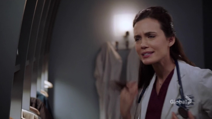 VampireDiariesWorld-dot-NL-ChigagoMed1x13-0102.jpg
