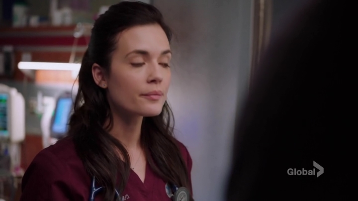 VampireDiariesWorld-dot-NL-ChigagoMed1x13-0534.jpg