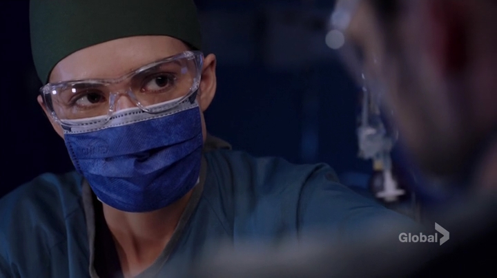 VampireDiariesWorld-dot-NL-ChigagoMed1x13-1522.jpg VampireDiariesWorld-dot-NL-ChigagoMed1x13-1522.jpg