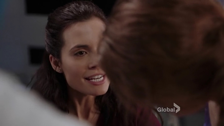 VampireDiariesWorld-dot-NL-ChigagoMed1x15-0157.jpg