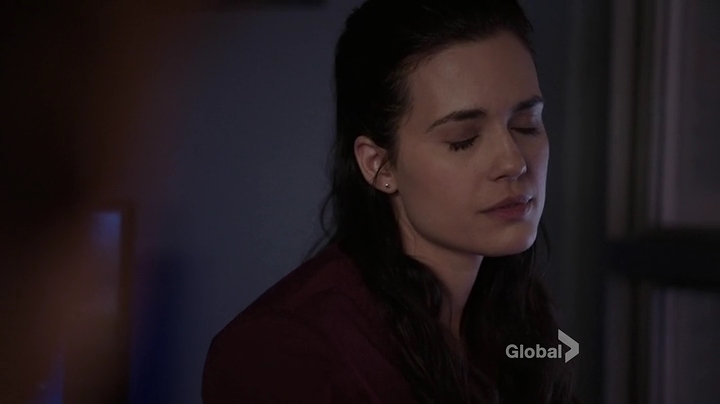 VampireDiariesWorld-dot-NL-ChigagoMed1x15-1457.jpg